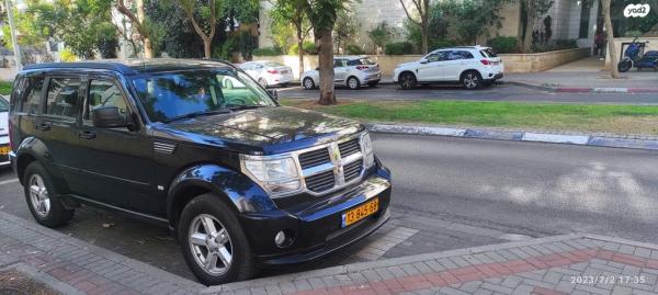 דודג' ניטרו 4X4 SXT אוט' 3.7 (205 כ''ס) בנזין 2009 למכירה בפתח תקווה