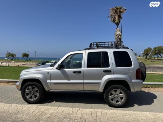 ג'יפ / Jeep ליברטי (עד 2013) 4X4 Limited אוט' 3.7 (204 כ''ס) [2005-2010] בנזין 2006 למכירה בתל אביב יפו