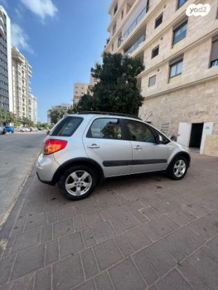 סוזוקי SX4 GLX הצ'בק אוט' 1.6 (120 כ"ס) בנזין 2013 למכירה בגני תקווה