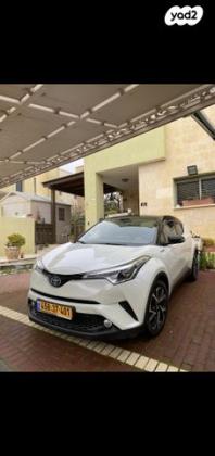 טויוטה C-HR Chic הייבריד אוט' 1.8 (98 כ"ס) בנזין 2018 למכירה ביקנעם עילית