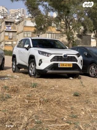 טויוטה RAV4 הייבריד E-xperience הייבריד 5 דל' אוט' 2.5 (178 כ''ס) בנזין 2020 למכירה בחיפה