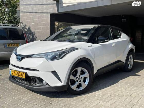 טויוטה C-HR City הייבריד אוט' 1.8 (98 כ"ס) בנזין 2017 למכירה באביעזר