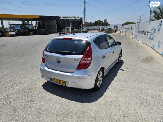 יונדאי i30 Inspire אוט' 1.6 (126 כ''ס) בנזין 2012 למכירה בפתח תקווה