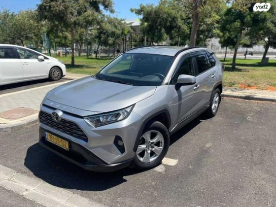 טויוטה RAV4 ארוך 4X4 Experience אוט' 2.0 (175 כ''ס) בנזין 2020 למכירה בפתח תקווה