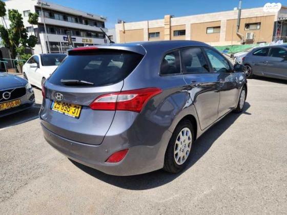 יונדאי i30 Inspire סטיישן אוט' 1.6 (135 כ"ס) בנזין 2014 למכירה בעפולה