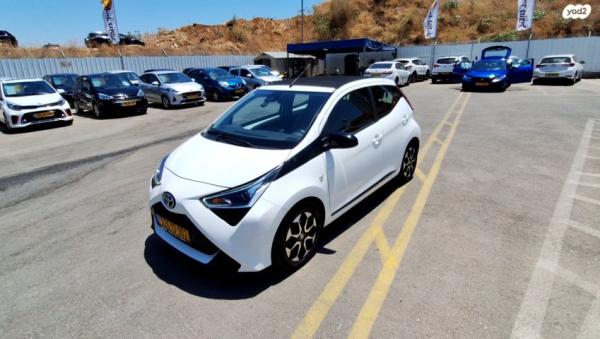 טויוטה אייגו (AYGO) Open Top אוט' 1.0 (72 כ''ס) בנזין 2021 למכירה ב