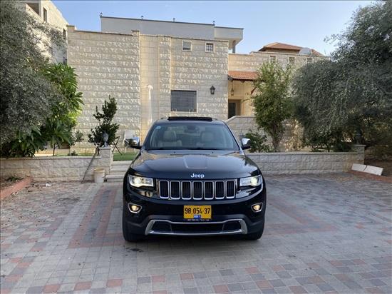 ג'יפ 2016/ Jeep<br /><br />2016 בנזין גרנד צ`ירוקי2016 למכירה ביפיע