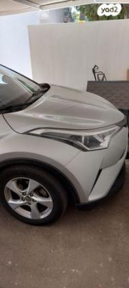 טויוטה C-HR City הייבריד אוט' 1.8 (98 כ"ס) בנזין 2017 למכירה בסביון