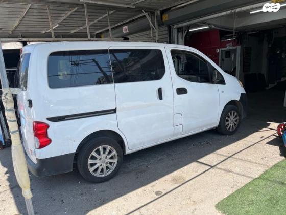 ניסאן NV200 Combi ידני דיזל 5 מק' 1.5 (90 כ''ס) דיזל 2019 למכירה בחולון