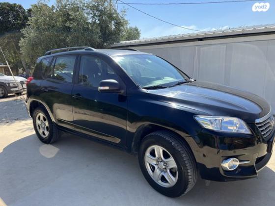 טויוטה RAV4 ארוך 4X4 GLI אוט' 2.0 (158 כ''ס) בנזין 2011 למכירה בבקעות