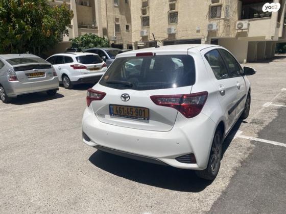 טויוטה יאריס Style אוט' 1.5 (112 כ"ס) בנזין 2019 למכירה ברעננה