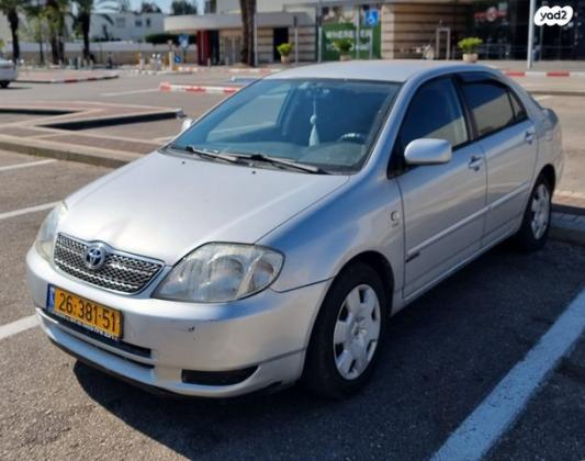 טויוטה קורולה GLI אוט' 1.6 (110 כ''ס) בנזין 2003 למכירה בקרית ביאליק