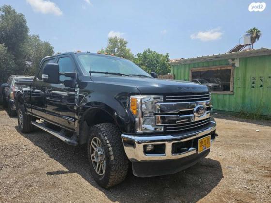 פורד F-350 4X4 Lariat דאבל קבינה אוט' דיזל 6.7 (440 כ''ס) דיזל 2018 למכירה בלוד