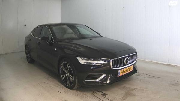 וולוו S60 T8 Inscription אוט' 2.0 (390 כ''ס) היברידי חשמל / בנזין 2019 למכירה בראשון לציון