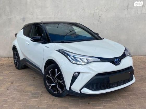 טויוטה C-HR Chic הייבריד אוט' 1.8 (98 כ"ס) בנזין 2021 למכירה בנתניה