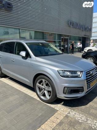 אאודי Q7 4X4 Superior הייבריד דיזל אוט' 5 מ' 3.0 (374 כ''ס) היברידי חשמל / דיזל 2018 למכירה בירושלים