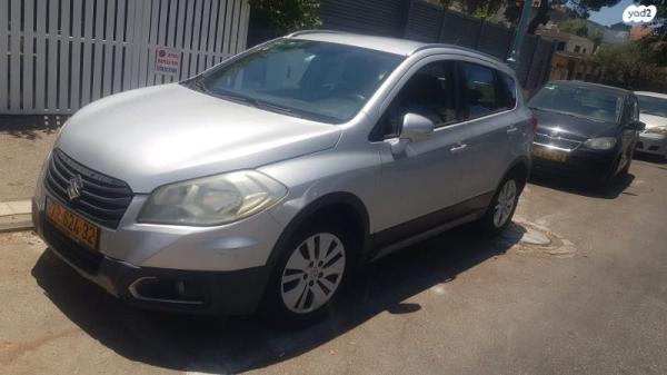 סוזוקי SX4 קרוסאובר GLX אוט' 1.6 (118 כ''ס) בנזין 2014 למכירה בפתח תקווה