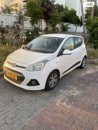 יונדאי i10 Inspire ידני 1.0 (66 כ"ס) בנזין 2015 למכירה ברחובות