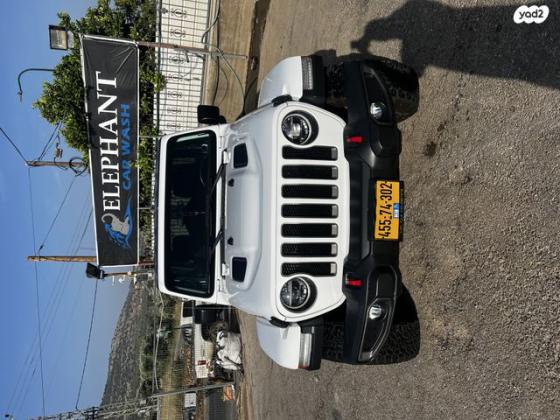 ג'יפ / Jeep רנגלר ארוך 4X4 Rubicon אוט' בנזין 4 דל' 2.0 (270 כ''ס) בנזין 2021 למכירה במגאר