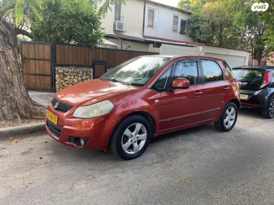 סוזוקי SX4 GLX-HB הצ'בק אוט' 1.6 (119 כ''ס) בנזין 2010 למכירה ברעננה