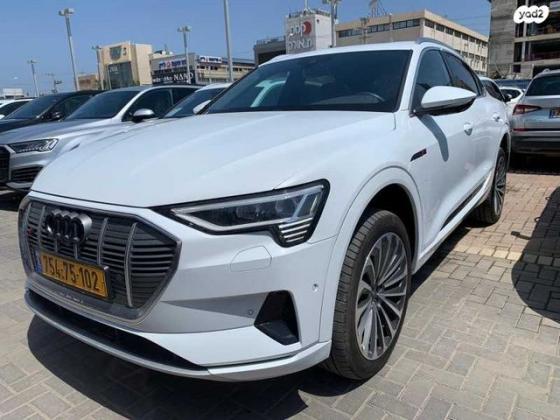 אאודי E-tron 4X4 Sportback ADV Luxury אוט' חשמלי (408 כ''ס) חשמלי 2022 למכירה בבני ברק