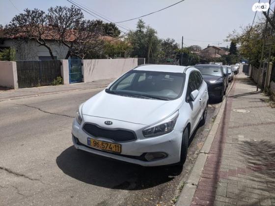 קיה סיד / CEED LX סטיישן אוט' 1.6 (135 כ''ס) בנזין 2014 למכירה בנס ציונה