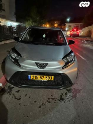 טויוטה אייגו קרוס (AYGO X) Pure הצ'בק 4X2 אוט' 1.0 (72 כ"ס) בנזין 2022 למכירה בקרית אתא