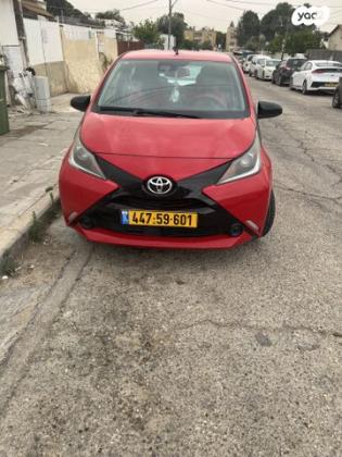 טויוטה אייגו (AYGO) X-Play אוט' 1.0 (69 כ"ס) בנזין 2018 למכירה בבאר שבע