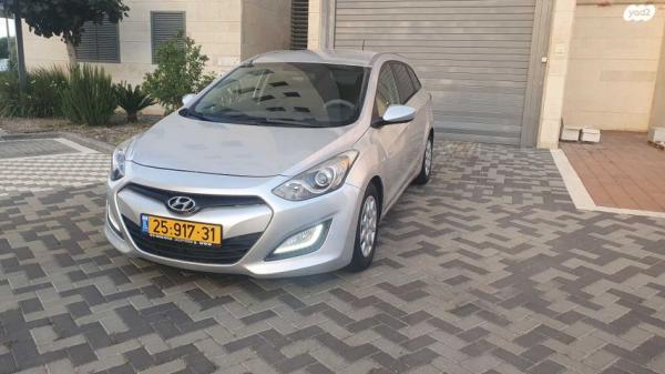 יונדאי i30 Inspire סטיישן אוט' 1.6 (135 כ"ס) בנזין 2014 למכירה בראשון לציון