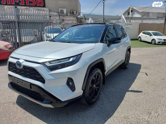 טויוטה RAV4 הייבריד E-motion Sky הייבריד אוט' 2.5 (178 כ''ס) בנזין 2023 למכירה ברמלה