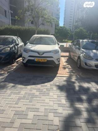 טויוטה RAV4 הייבריד Limited הייבריד אוט' 2.5 (155 כ"ס) בנזין 2018 למכירה ברחובות