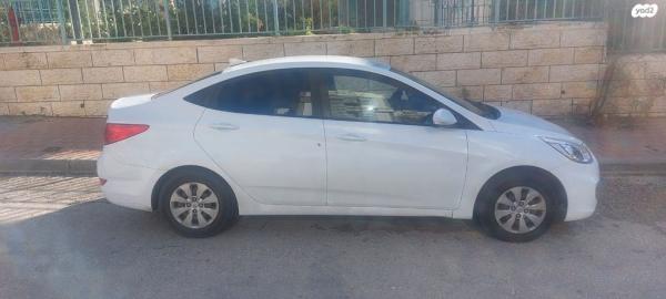 יונדאי i25 Inspire אוט' 1.4 (100 כ''ס) בנזין 2017 למכירה בבאר שבע