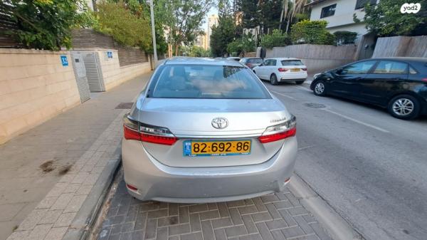 טויוטה קורולה Sun אוט' 1.6 (132 כ"ס) בנזין 2017 למכירה בתל אביב יפו