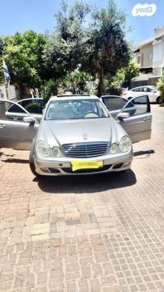 מרצדס E-Class E200K Classic אוט' 1.8 (163 כ''ס) בנזין 2005 למכירה בראשון לציון