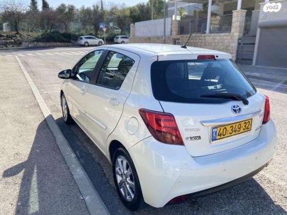 טויוטה יאריס הייבריד Hybrid אוט' 1.5 (74 כ''ס) בנזין 2015 למכירה בכרמיאל