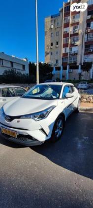 טויוטה C-HR Club הייבריד אוט' 1.8 (98 כ''ס) בנזין 2019 למכירה באשדוד