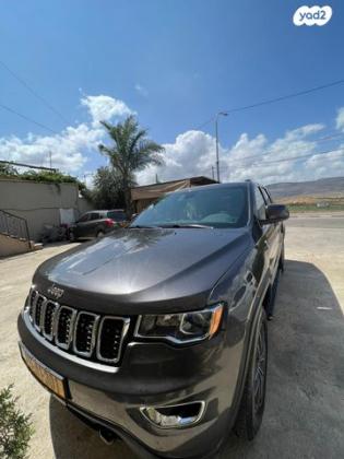 ג'יפ / Jeep גרנד צ'ירוקי 4X4 Laredo אוט' 5 מק' 3.6 (286 כ''ס) בנזין 2019 למכירה בטורעאן