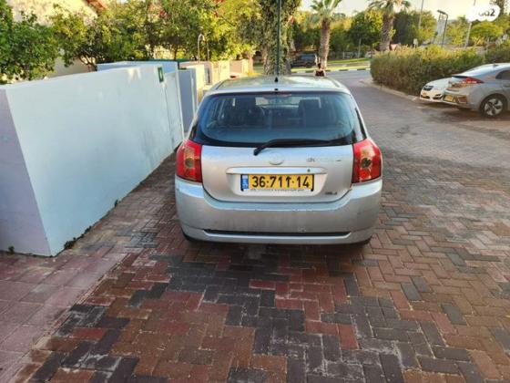 טויוטה קורולה RUN-X GLI אוט' 1.6 (110 כ"ס) בנזין 2006 למכירה בכוכב יאיר u002F צור יגאל