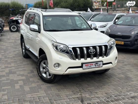 טויוטה לנד קרוזר ארוך 4X4 Luxury אוט' דיזל 7 מק' 2.8 (177 כ"ס) דיזל 2017 למכירה בנתיבות