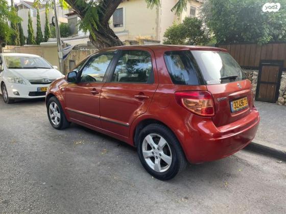 סוזוקי SX4 GLX-HB הצ'בק אוט' 1.6 (119 כ''ס) בנזין 2010 למכירה ברעננה