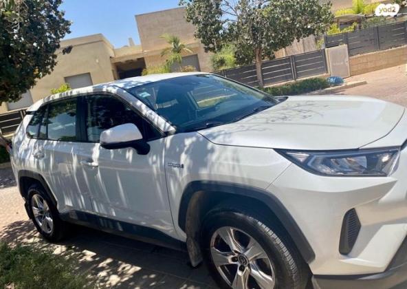 טויוטה RAV4 הייבריד E-volve הייבריד אוט' 2.5 (178 כ''ס) בנזין 2019 למכירה בבאר שבע