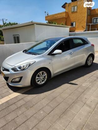 יונדאי i30 Premium אוט' 1.6 (135 כ''ס) בנזין 2013 למכירה בעפולה