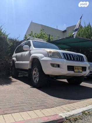 טויוטה לנד קרוזר ארוך 4X4 STD אוט' דיזל 8 מק' 3.0 (166 כ''ס) דיזל 2006 למכירה במתן