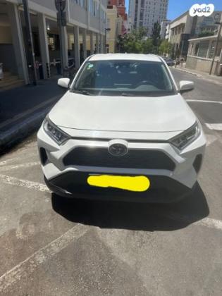 טויוטה RAV4 הייבריד E-volve הייבריד אוט' 2.5 (178 כ''ס) בנזין 2019 למכירה בתל אביב יפו