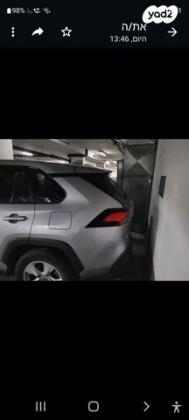 טויוטה RAV4 הייבריד 4X4 E-xperience הייבריד אוט' 2.5 (178 כ''ס) בנזין 2019 למכירה בגבעתיים