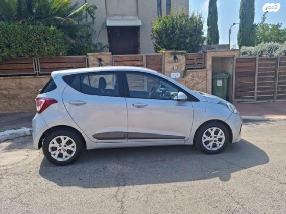 יונדאי i10 Inspire ידני 1.0 (66 כ"ס) בנזין 2014 למכירה בפרדסיה