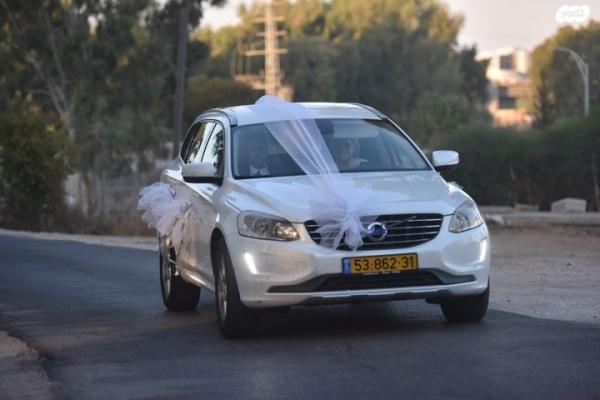 וולוו XC60 4X4 T6 Kinetic סטיישן אוט' 3.0 (304 כ''ס) בנזין 2014 למכירה ברמלה