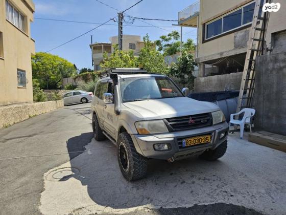 מיצובישי פג'רו ארוך 4X4 GLS אוט' דיזל 7 מק' 3.2 (160 כ''ס) דיזל 2002 למכירה בג'וליס