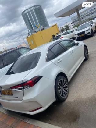 טויוטה קורולה Executive אוט' סדאן 1.8 (122 כ"ס) בנזין 2019 למכירה בירושלים