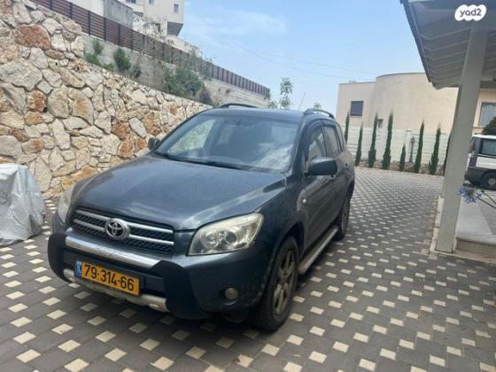 טויוטה RAV4 ארוך 4X4 Premium Plus אוט' 2.0 (152 כ''ס) בנזין 2008 למכירה בירושלים